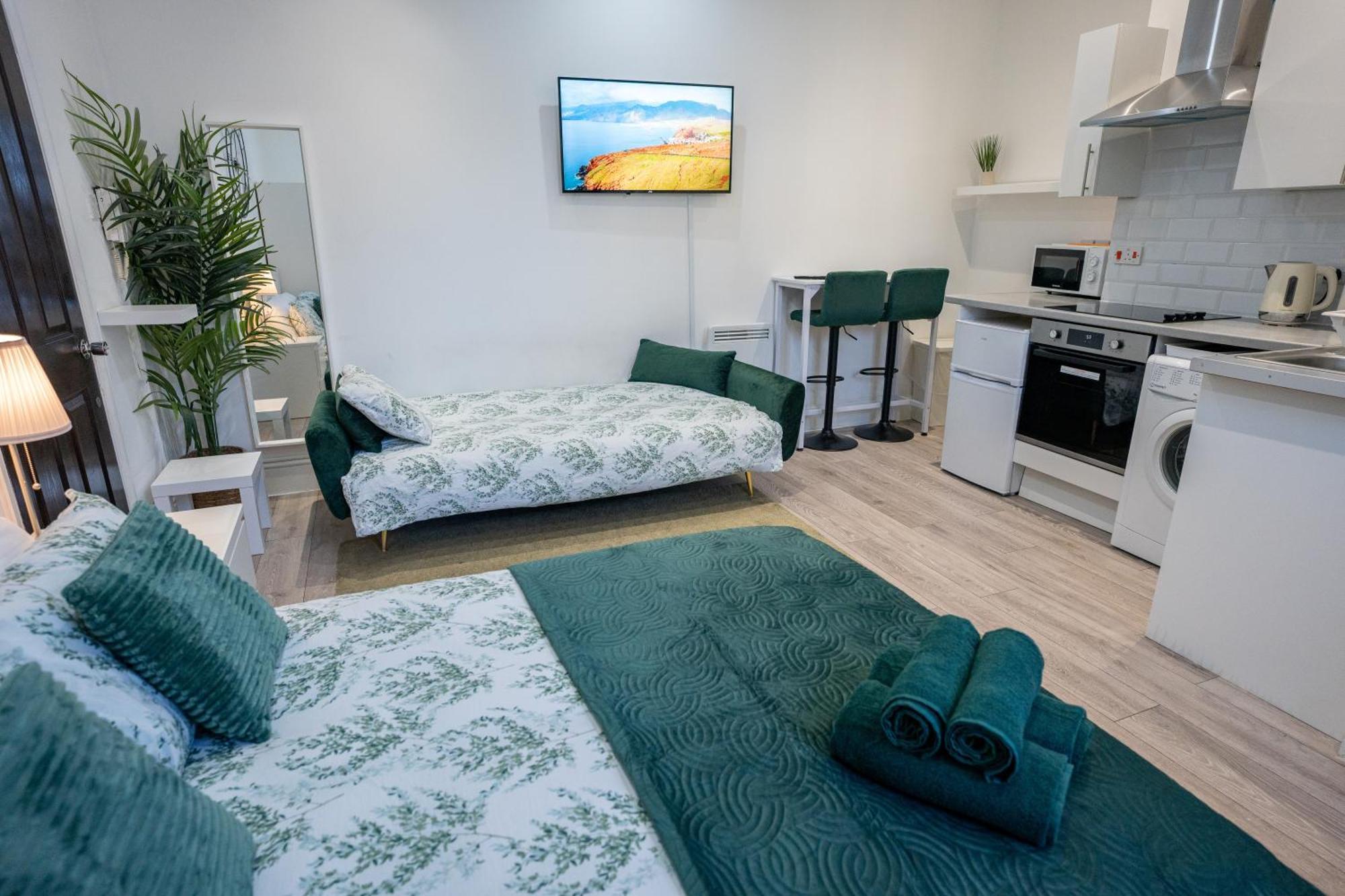 Beautiful Studio Flat In Hackney Next To Overground Station Londres Exterior foto